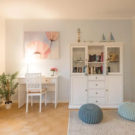 Ferienhaus Nine -keine Monteure- 펜션 후줌