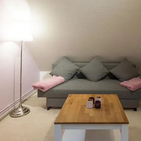 Ferienhaus Nine -keine Monteure-
